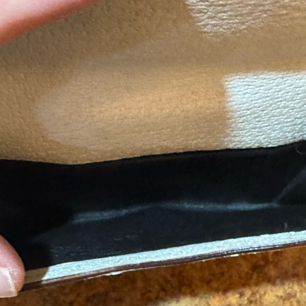 Gucci Beige and Red Wallet with Green Stripe - Picture 8 of 8
